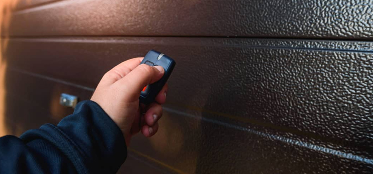 automatic door opener with remote control in San Jacinto