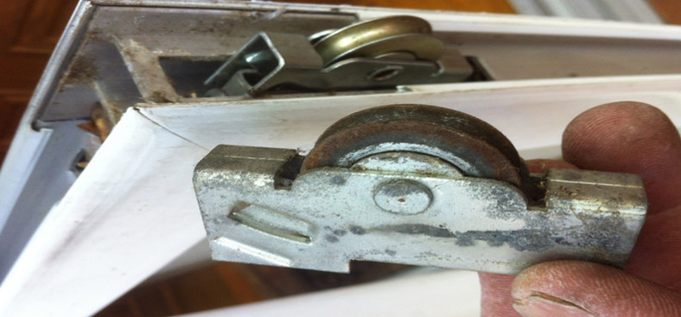 screen door roller repair in San Jacinto